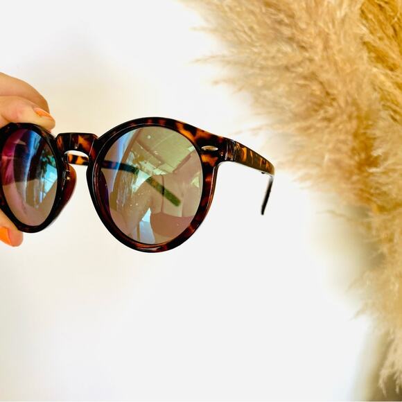 Round Black Brown Tan Tortoiseshell Plastic Blue Mirror Lens Sunglasses Sunnies main image 10